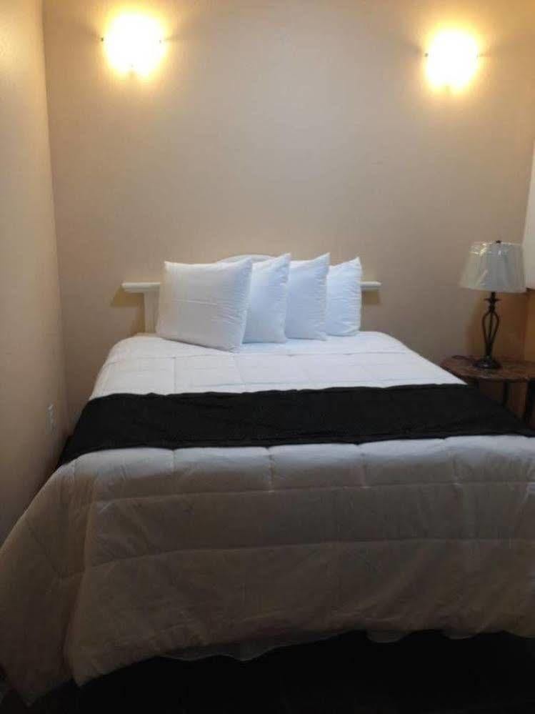 Orca Inn Suites Ferndale Extérieur photo