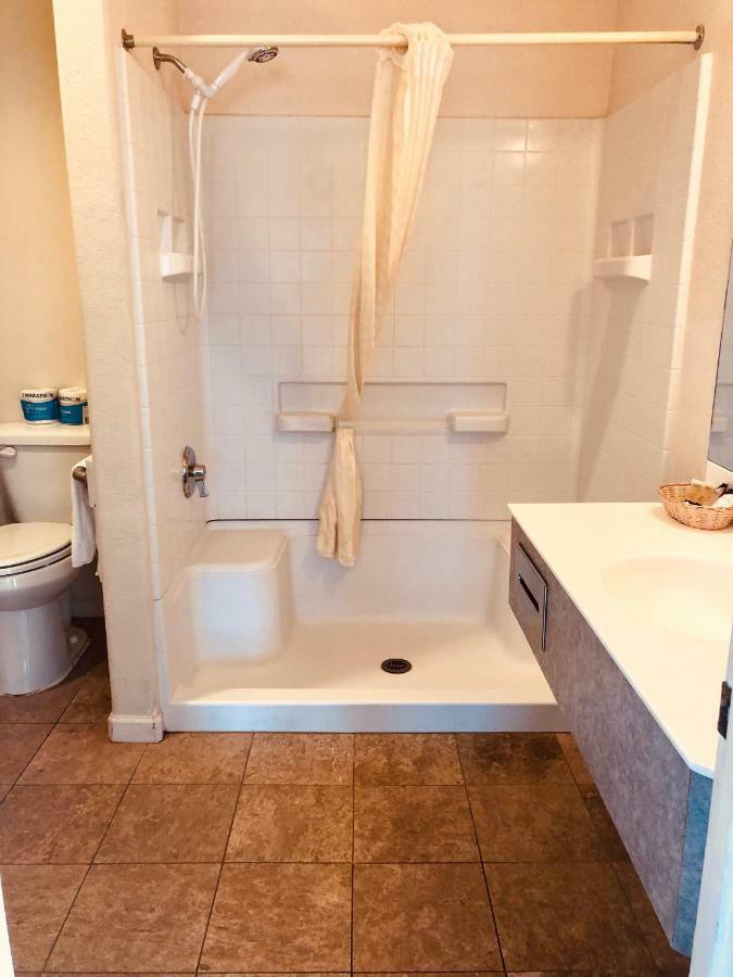 Orca Inn Suites Ferndale Extérieur photo